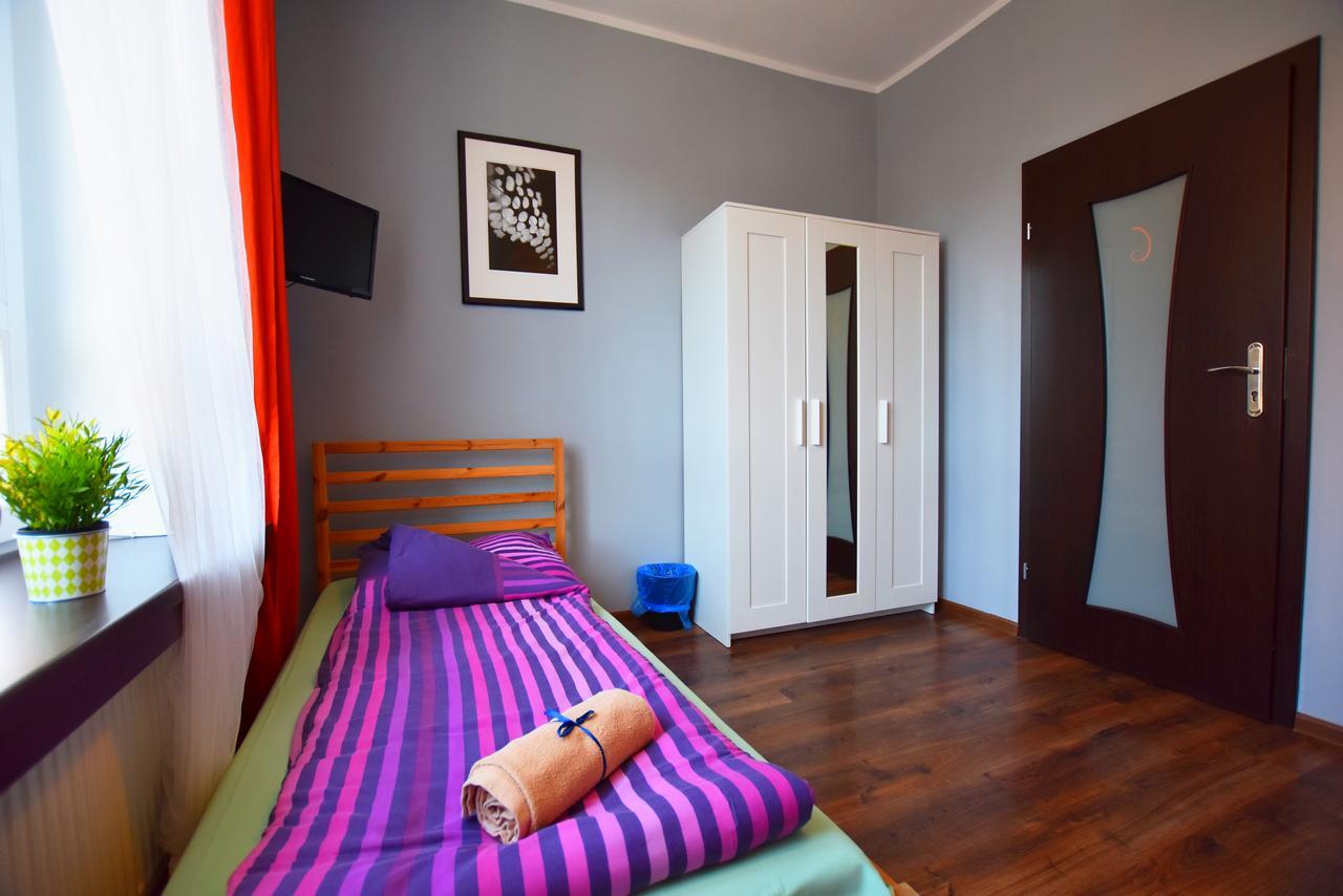 City Central Hostel Swidnicka Wrocław Exteriör bild