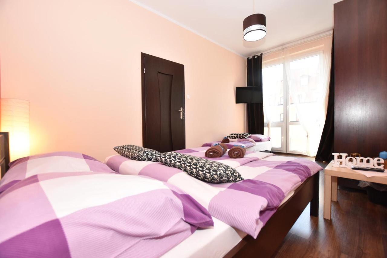 City Central Hostel Swidnicka Wrocław Exteriör bild